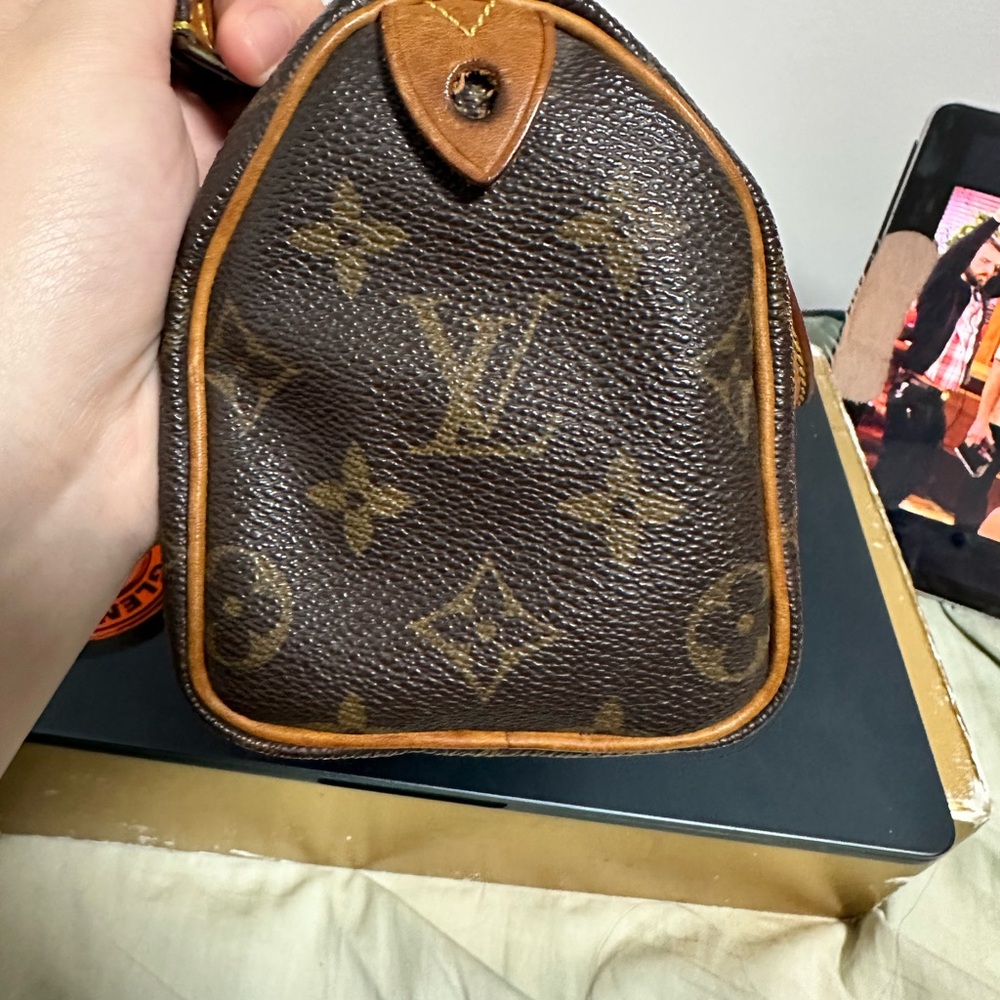 Louis Vuitton Speedy 18 - Picture 4 of 9